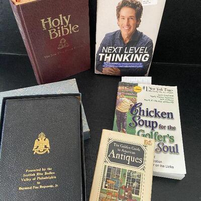 G104:  Book Lot Antiques Guide and More