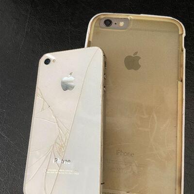 G106:  Phone Parts Lot