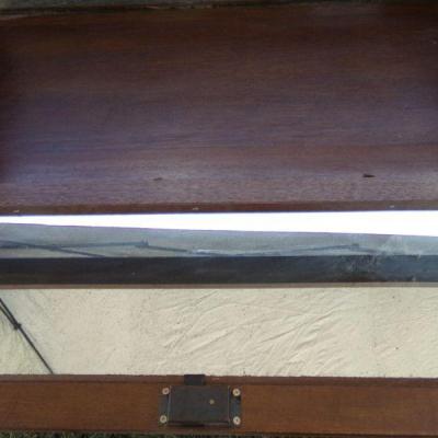 LOT 233  COUNTER TOP DISPLAY CASE