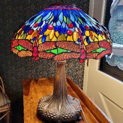 WOW stunning well made reproduction Tiffany Dragonfly Lamp - This is HUGE! 