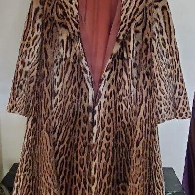 GORGEOUS Antique Authentic Full length cat Leopard Ocelot Fur coat - not dyed - Excellent condition