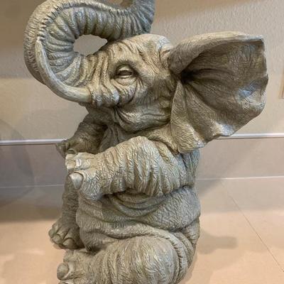 Elephant yard art decor