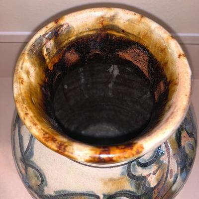 Modern table vase