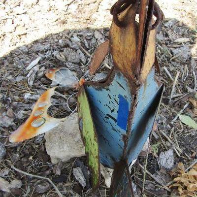 Y-20  ROOSTER YARD ART