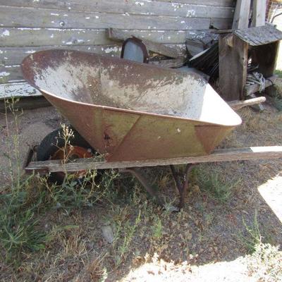 Y-26  WHEELBARROW & LIVE ANIMAL TRAP