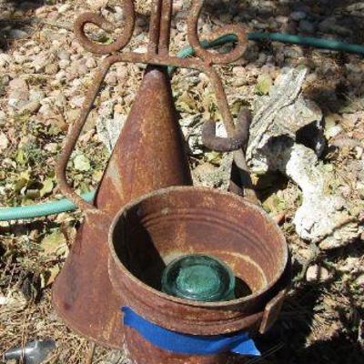 Y-33  TIN DOGGY AND METAL LADY YARD ART