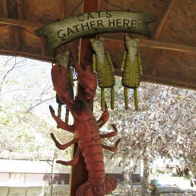 SR-4  COCONUT BELL, LOBSTER, CAFE PICTURE & MORE