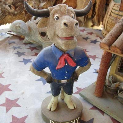 SR-9  BIRDHOUSE & VINTAGE THERMOMETER