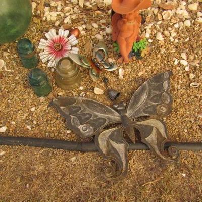 Y-43  VINTAGE GLASS FISHING FLOAT & MORE