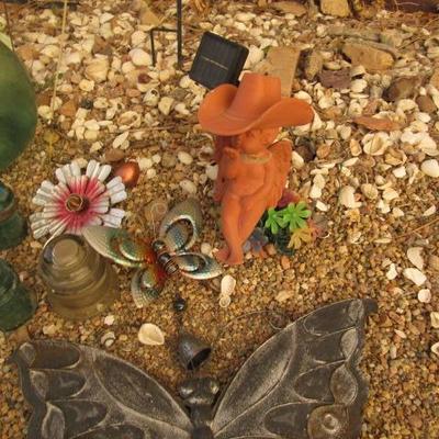 Y-43  VINTAGE GLASS FISHING FLOAT & MORE