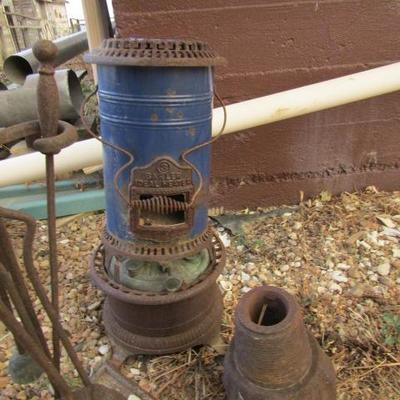 Y-45  VINTAGE STOVE, FIREPLACE TOOLS AND GEAR