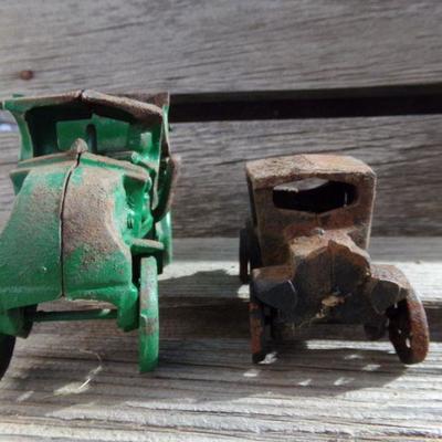 LOT 303  CAST DUMP TRUCK & CAR