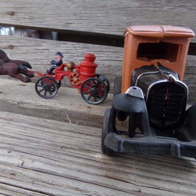 LOT 304  CAST US MAIL WAGON & FIRE TRUCK/WAGON