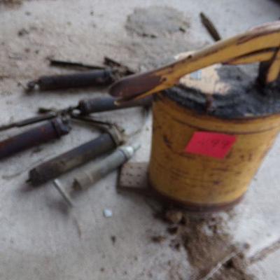 BB-35   GREASE GUNS AND GREASE CAN