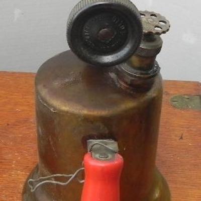 LOT 310  RAILROAD/COAL MINERS LUNCH BOX & TORCH