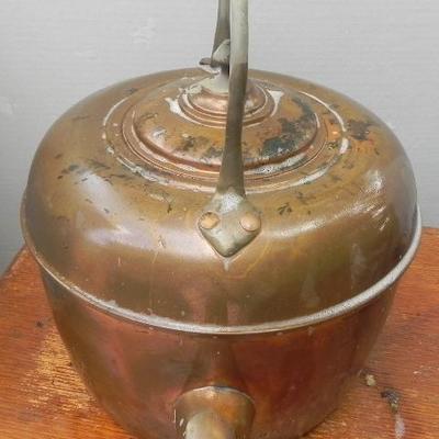 LOT 311  COPPER TEA KETTLE & TENDERIZER
