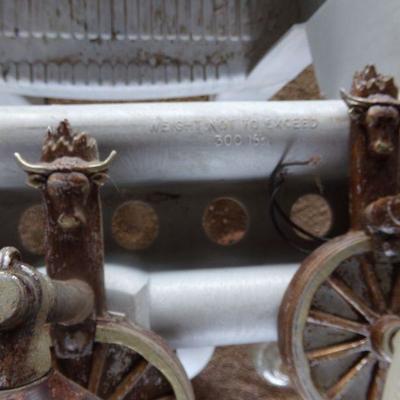 BB-40  VINTAGE WESTERN LIGHT SCONCES