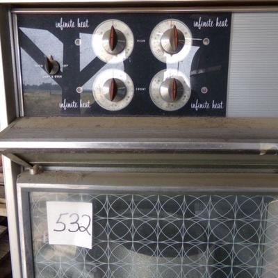 BB-41  VINTAGE FRIGIDAIRE OVEN/STOVE