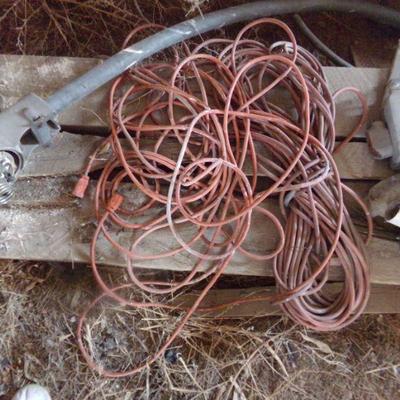BB-45  LIGHT POLE FIXTURES AND EXTENSION CORD