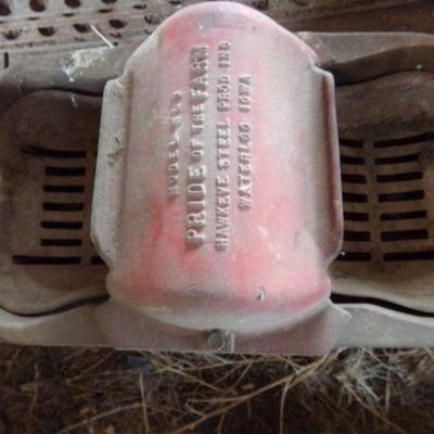 BB-50  VINTAGE WATER TANK