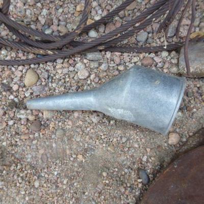 BB-52  STEEL CABLE AND BARBED WIRE