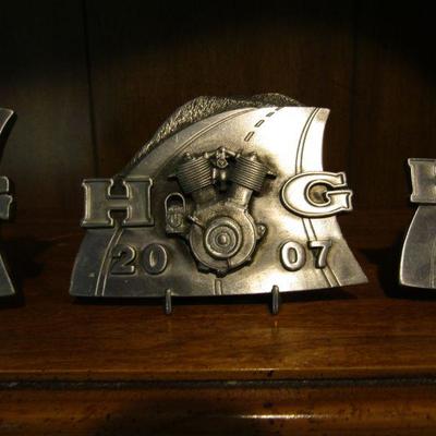 LOT 120 THREE HOG PEWTER PLAQUES