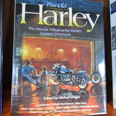 LOT 121  HARLEY DAVIDSON BOOKS