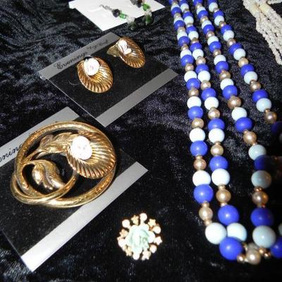 H-83   COSTUME JEWELRY