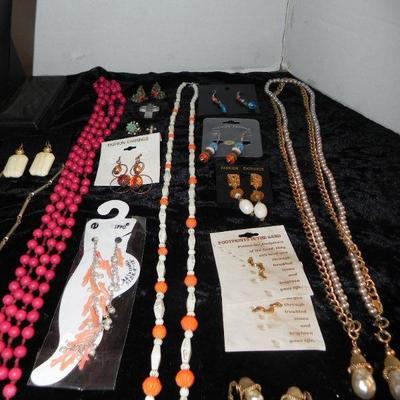 H-83   COSTUME JEWELRY