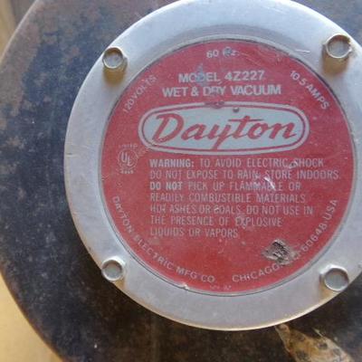 WS-5  DAYTON VACUUM AND DIEHARD BATTERY CHARGER