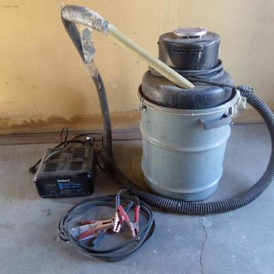 WS-5  DAYTON VACUUM AND DIEHARD BATTERY CHARGER