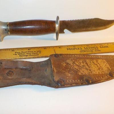 " 9  inch Aidaco Bowie Hunting knife with sheath".