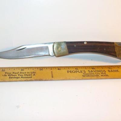 " Vintage  Buck folding knife with a buck leather belt carry case".