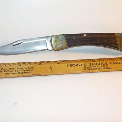 " Vintage  Buck folding knife with a buck leather belt carry case".
