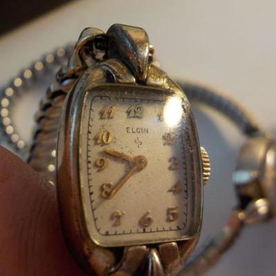 " 3 Vintage Ladies Gold repairable wrist watches".