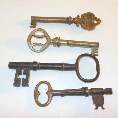 " 4 Antique Keys from 1800's".