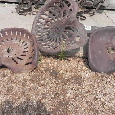 S2-14  TRACTOR SEATS