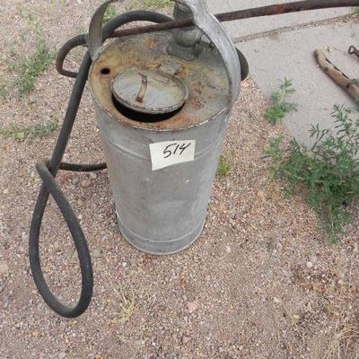 S2-17  VINTAGE OIL PUMP