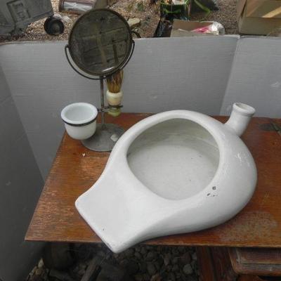 LOT 323  ANTIQUE SHAVING STATION & BED PAN