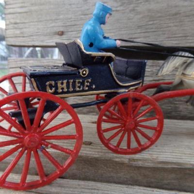 LOT 327  CAST POLICE CHIEF AND VEHICLE