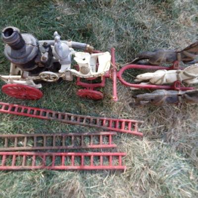 LOT 331  CAST TOY HORSE DRAWN FIRE TRUCK/WAGON 