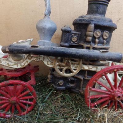 LOT 331  CAST TOY HORSE DRAWN FIRE TRUCK/WAGON 