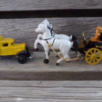 LOT 332  CAST IRON HORSE DRAWN BUGGY AND COKE TRUCK