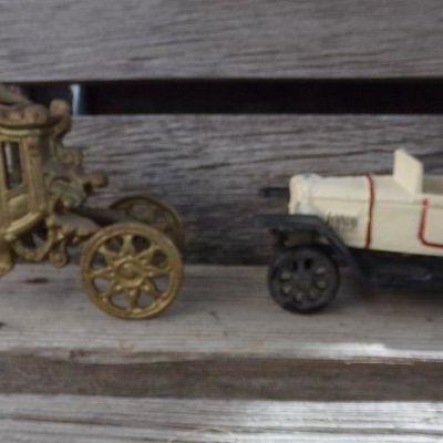 LOT 337  CAST CINDERELLA LIKE CARRIAGE AND TRUCK
