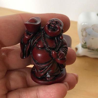 D3: Trio of Minature Figurines