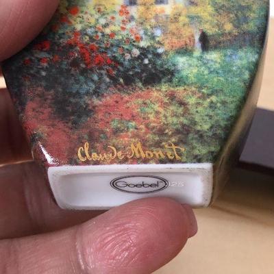 D4: Goebel Claude Monet Miniature Vase