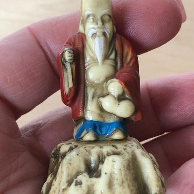 D5: Vintage Numbered Oriental Chinese Plastic Figurines Statues Set of 7