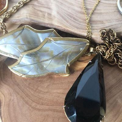 D11: Large Collection of Gold-tone Costume Jewelry