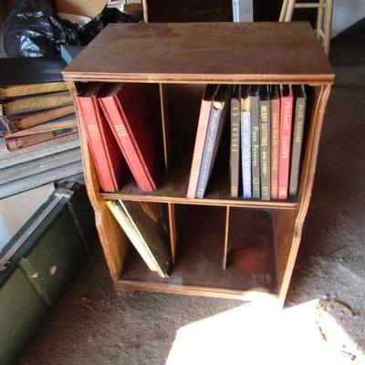 G-4   VINYL RECORD ALBUMS AND STAND