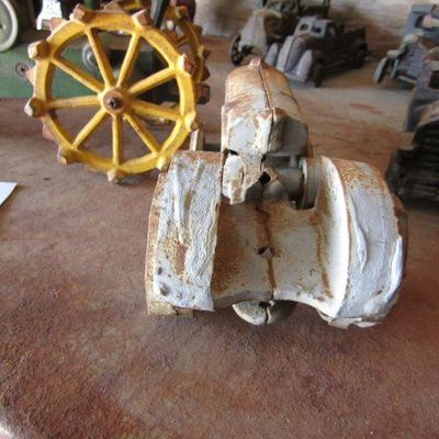 G-9  CAST IRON JOHN DEER TRACTOR & MCCORMICK DEERING TRACTOR